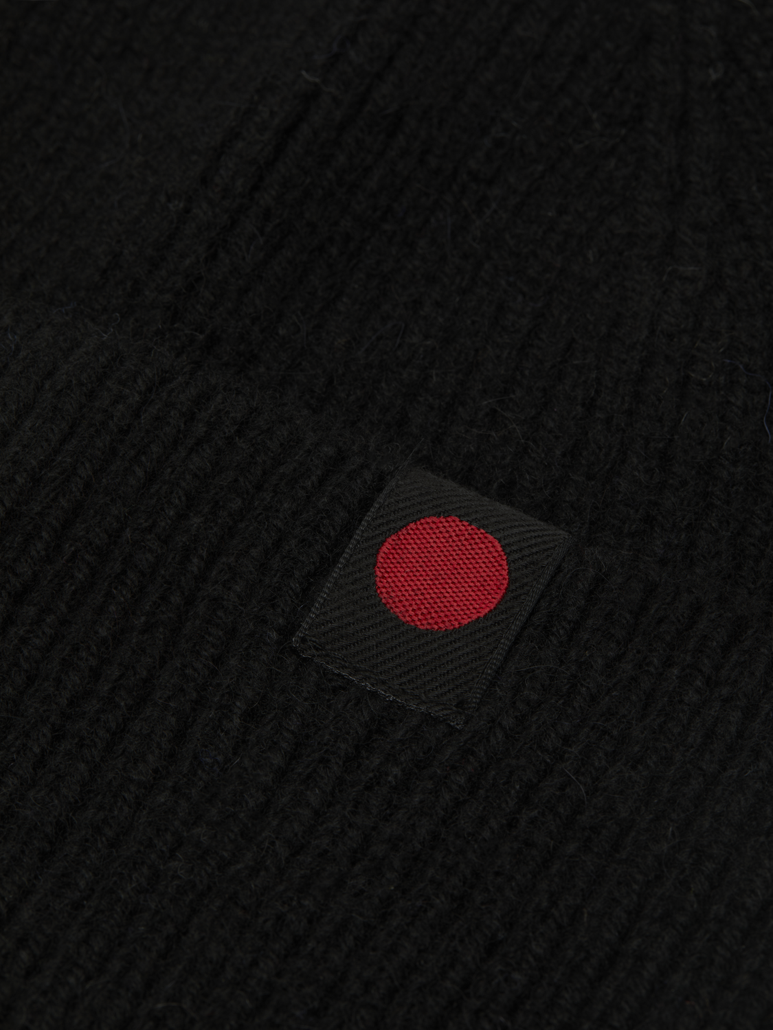 model_shot-detail